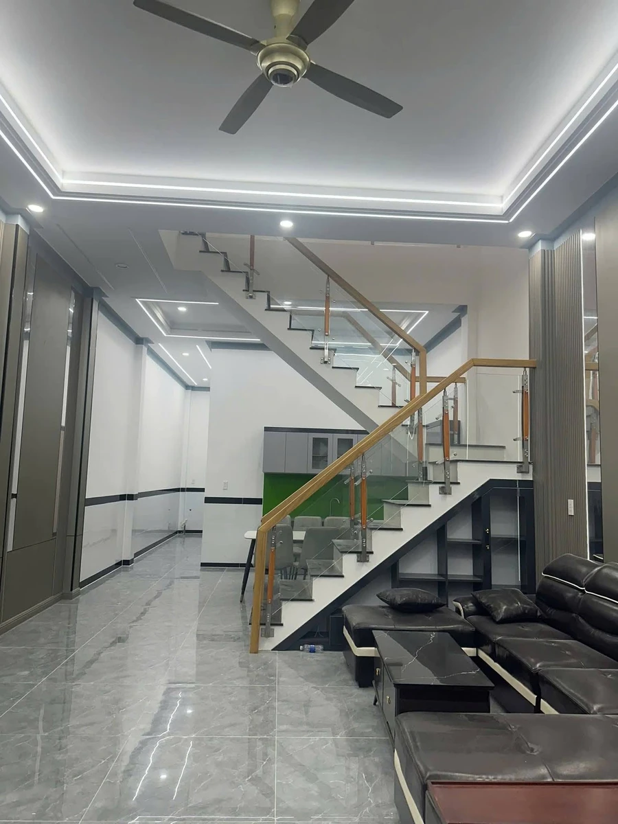 Bán nhà lầu trệt sổ riêng hoàn công 5x20m, 3 phòng ngủ, Khánh Bình, Tân Uyên - Ảnh thu nhỏ 4