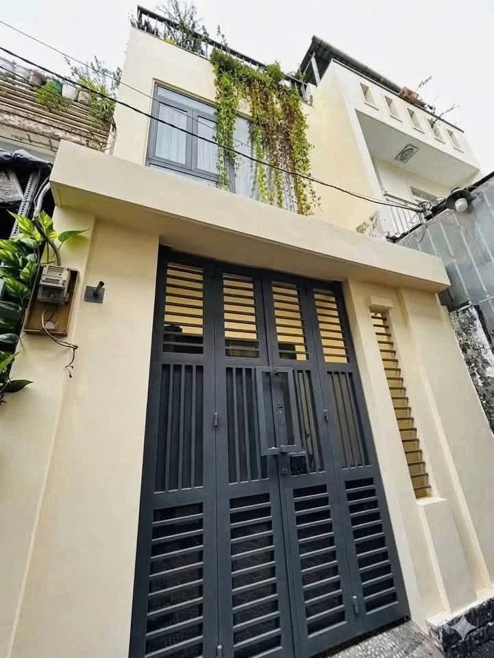 Bán nhà 1 trệt 2 lầu 131m² Tăng Nhơn Phú Quận 9, 4.6 tỷ - Ảnh 1