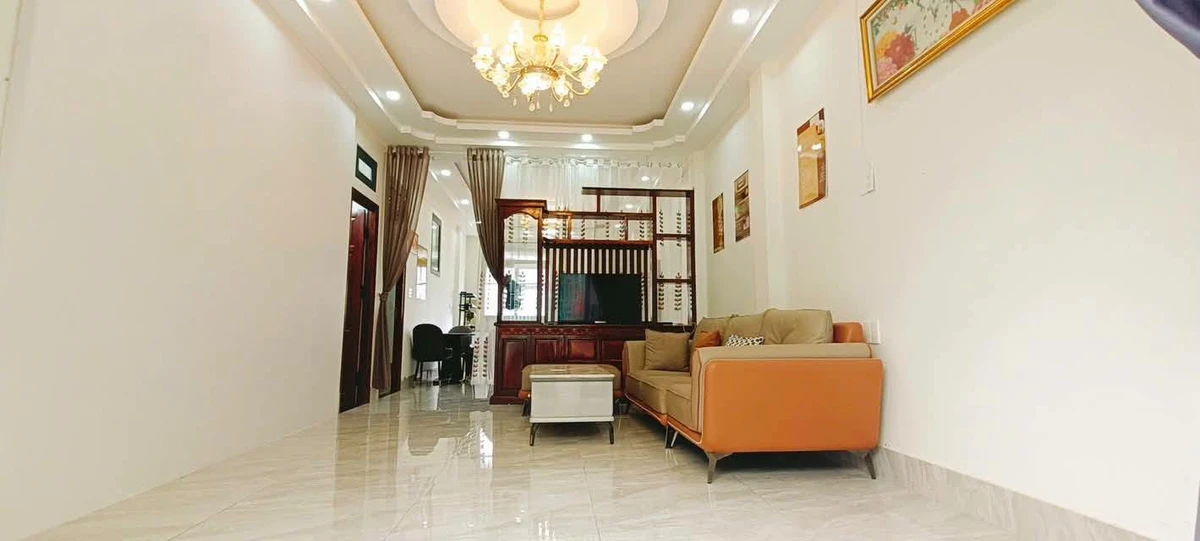 Bán nhà 5PN 125m² Ô Tô Lữ Gia Đà Lạt - Ảnh thu nhỏ 2