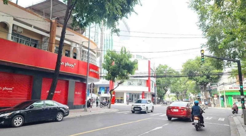 Bán nhà mặt tiền 92m² Lý Tự Trọng Nha Trang 20 tỷ