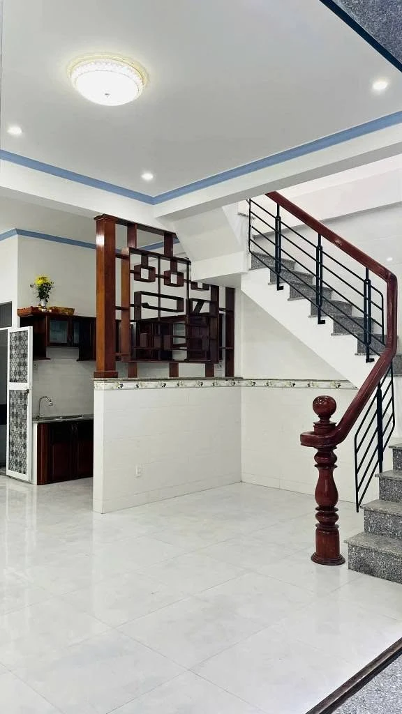 Bán nhà hẻm 41m² 2 phòng ngủ trung tâm Quy Nhơn - Ảnh 1