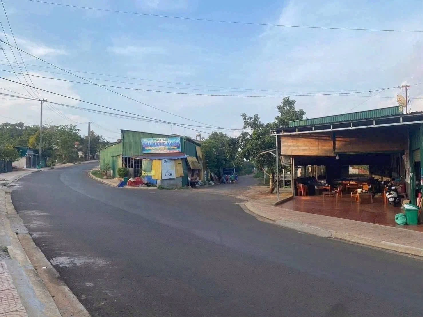Bán lô đất 2 mặt tiền 300m² Nhà Bè 800 triệu - Ảnh 1