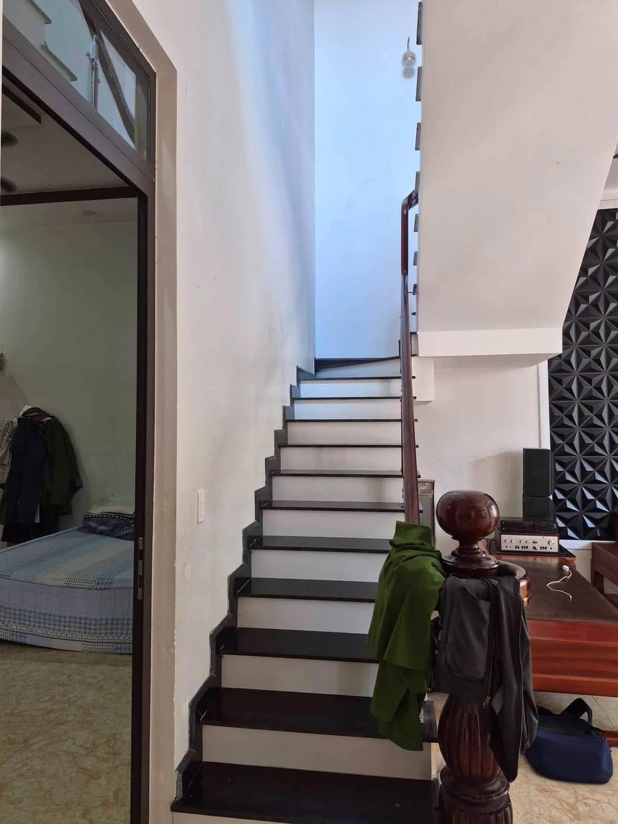 Bán nhà 10x12m (120m²) giá 3,9 tỷ Quảng Ngãi - Ảnh thu nhỏ 3