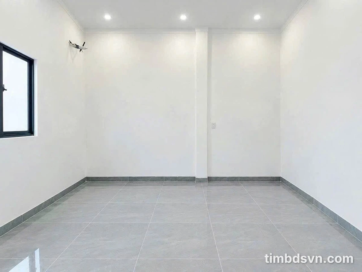 Bán nhà 3 phòng 90m2 Tân Bình giá 2 tỷ 330 - Ảnh thu nhỏ 4