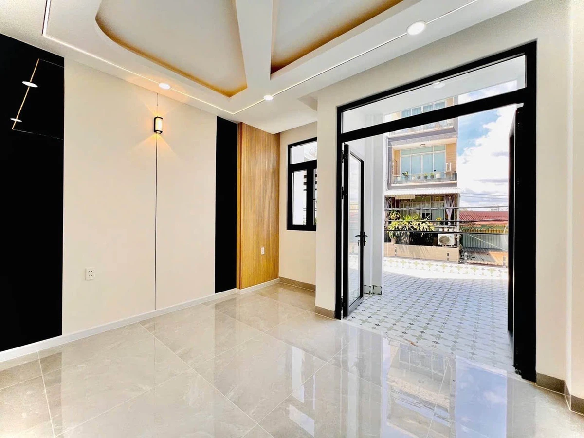 Bán nhà phố mặt tiền Mã Lò, Bình Tân, 46m², 3 phòng, 5.2 tỷ - Ảnh thu nhỏ 4