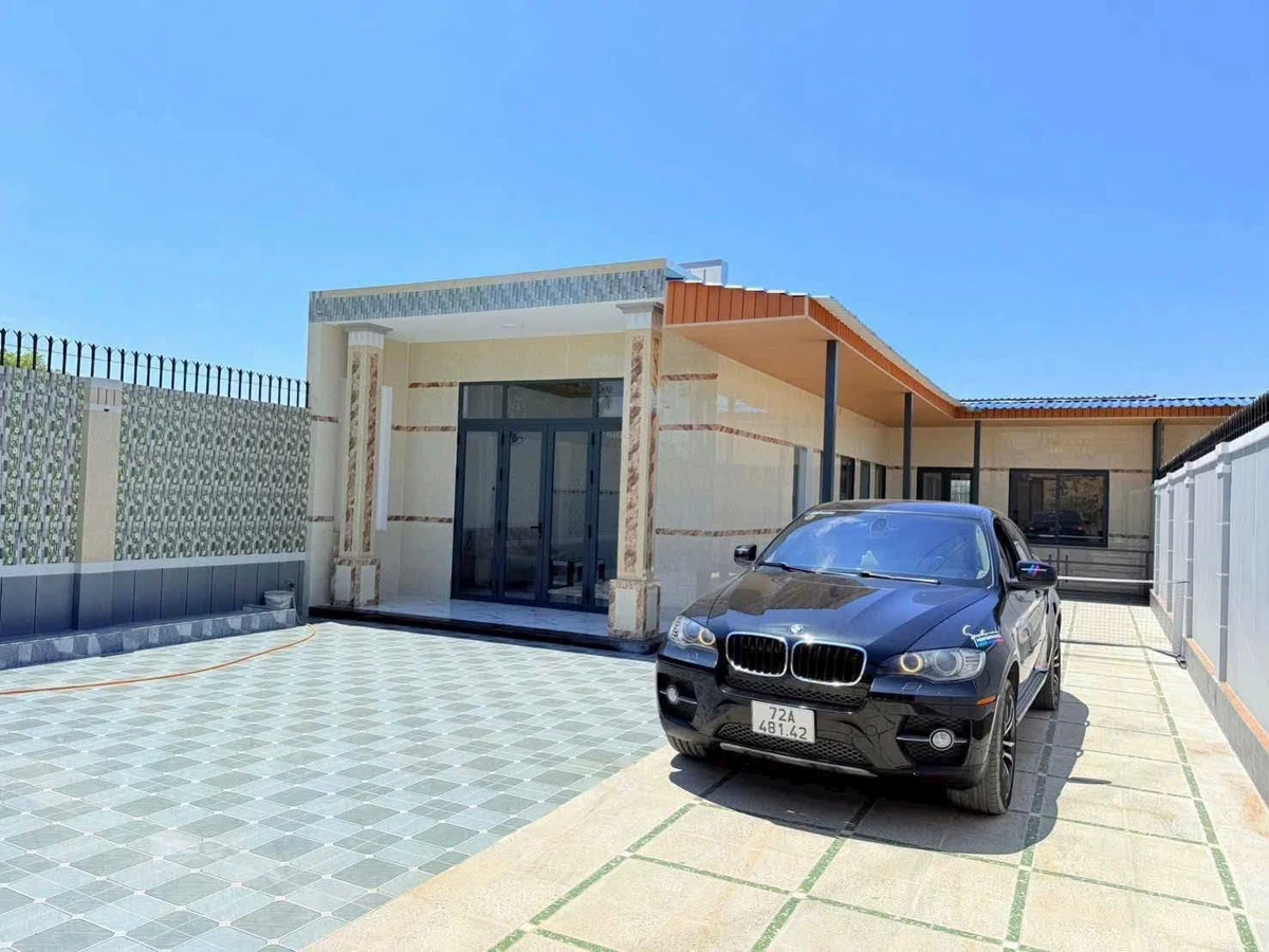 Bán biệt thự sân vườn 275m² 3 PN Vũng Tàu 6.1 tỷ - Ảnh thu nhỏ 4