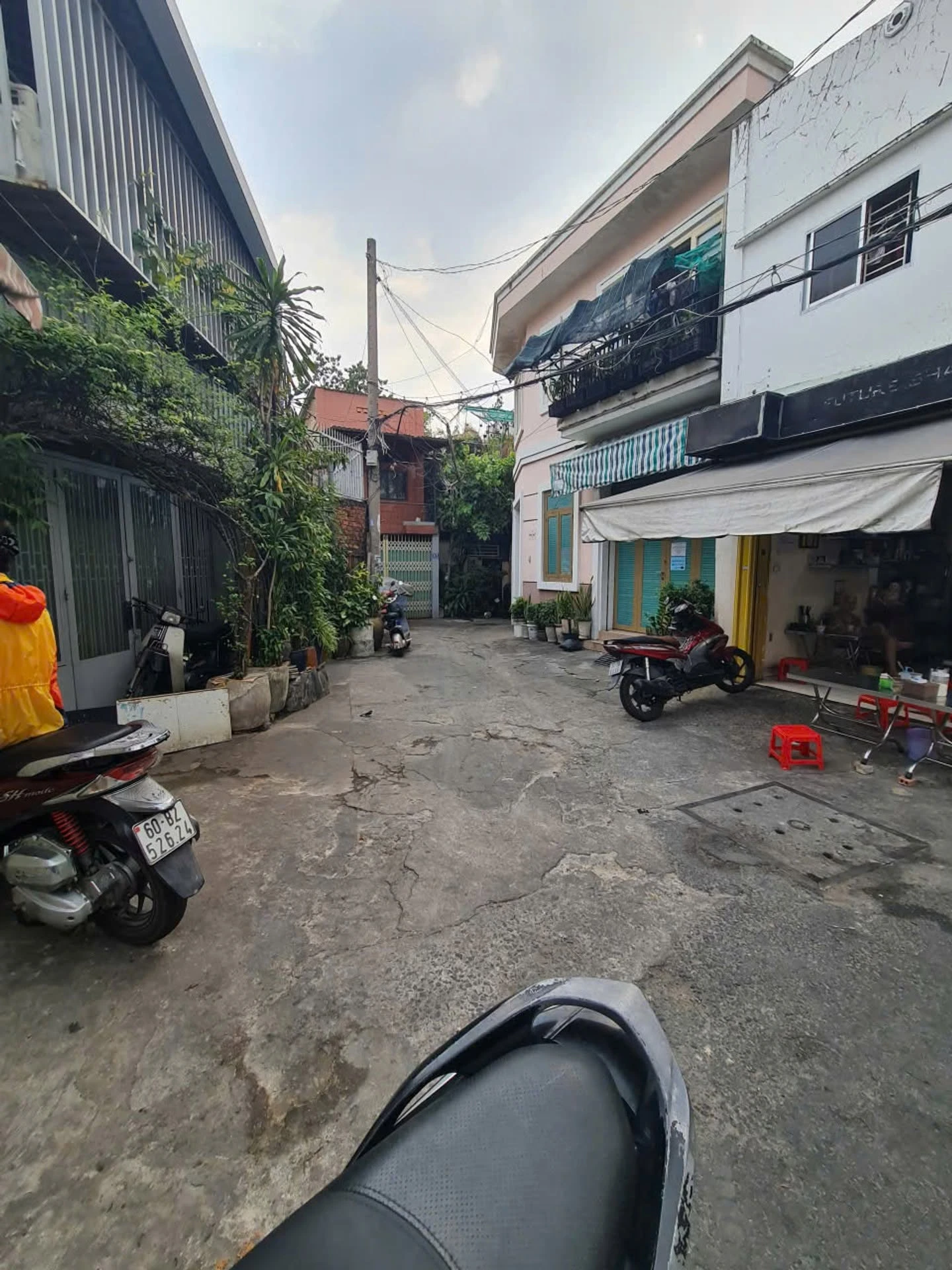 Bán nhà góc Lê Quang Định 50.4m2, có sân và gara - Ảnh 1
