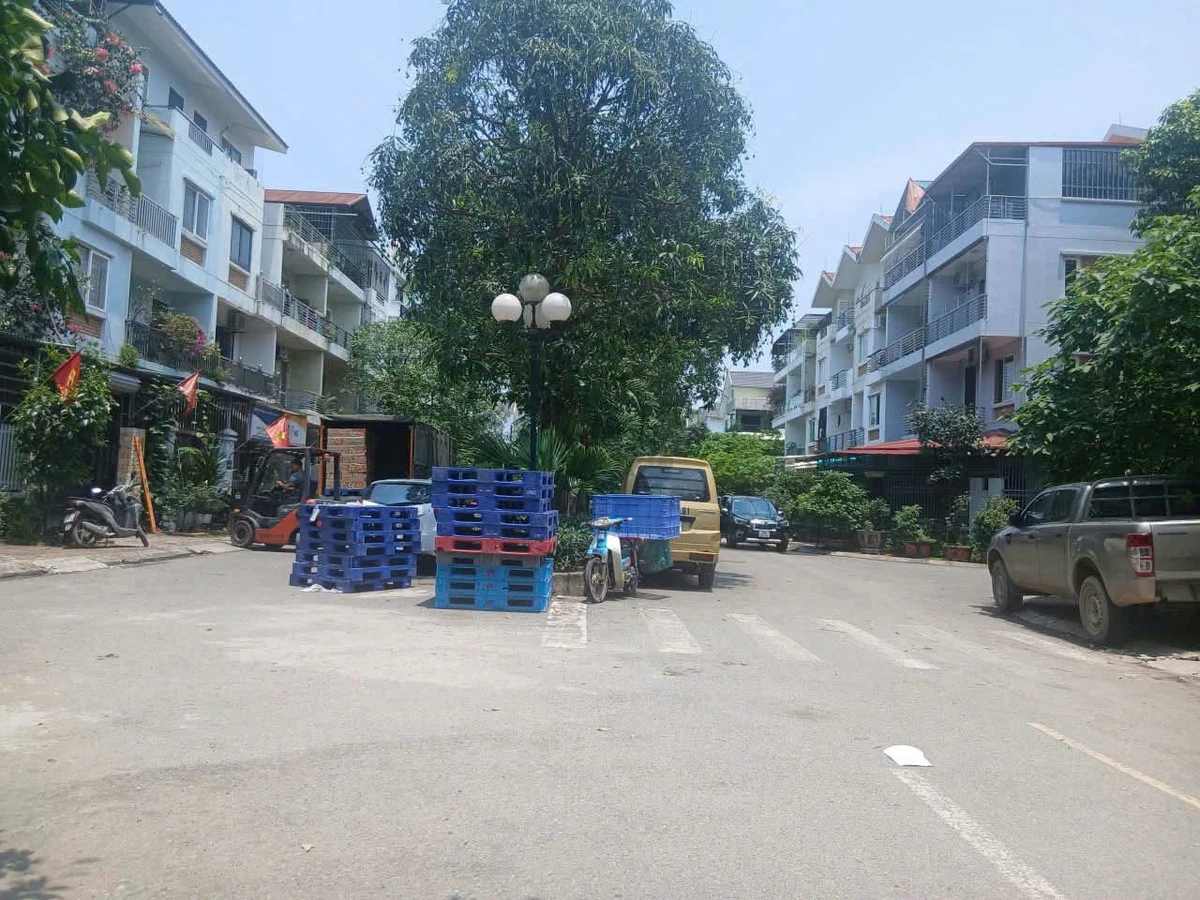 Bán nhà vườn 4 tầng 120m2 Tây Mỗ, Hà Nội, 23 tỷ - Ảnh thu nhỏ 2