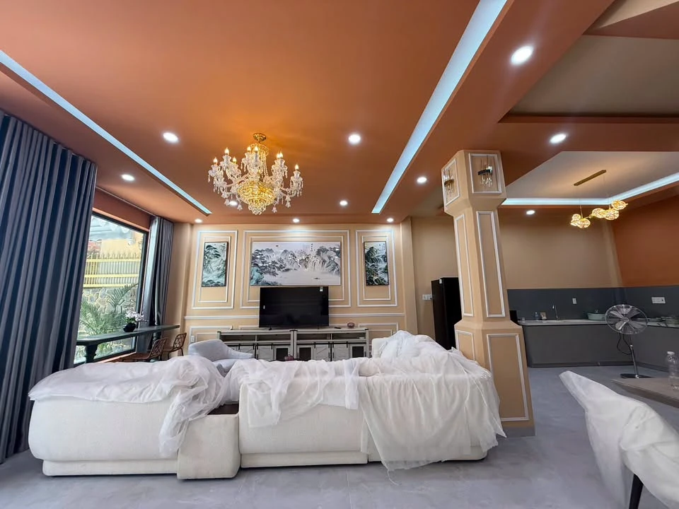 Bán nhà 3 tầng 5PN 113.6m² gần biển Hòn Chồng, Nha Trang - Ảnh thu nhỏ 2