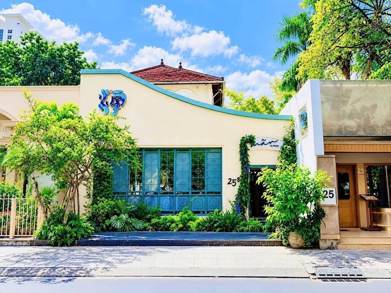 Cho thuê nhà mặt tiền 310m² Quận 3, 170 triệu/tháng