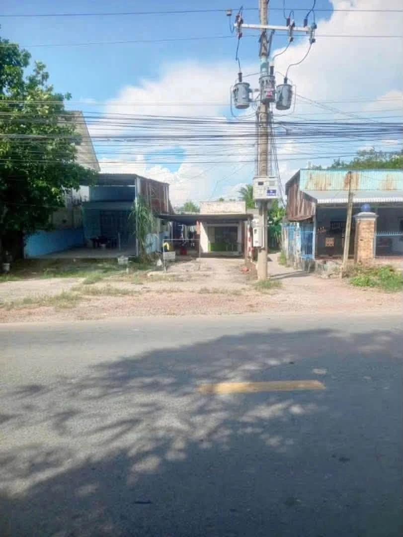 Bán lô đất mặt tiền ĐT748 210m² Bình Chánh 2,6 tỷ - Ảnh thu nhỏ 3