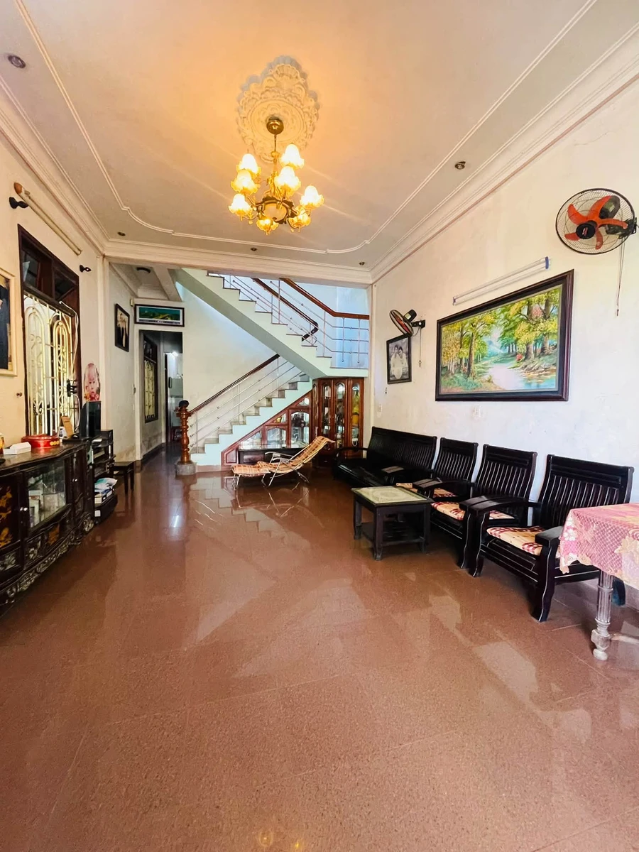 Bán nhà 2 tầng 173m² Huế 7.8 tỷ, lô góc mặt tiền - Ảnh thu nhỏ 2