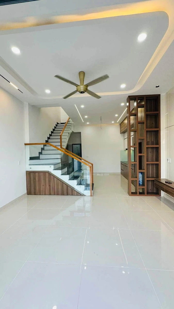 Bán nhà mặt tiền 4PN DX 101 Hiệp An, 95m², 3.55 tỷ - Ảnh thu nhỏ 2