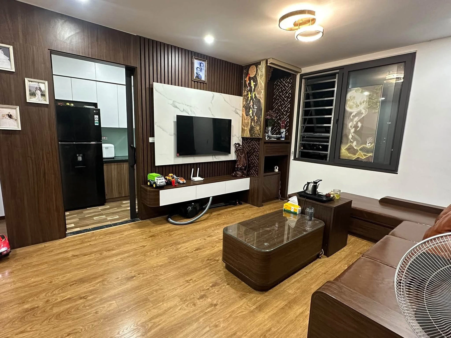 Bán căn hộ 2 phòng ngủ 68m² full nội thất 1.7 tỷ - Ảnh 1