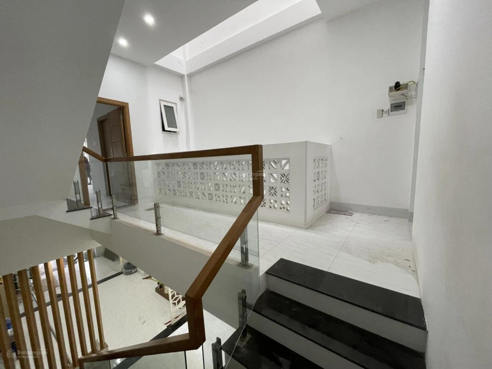 Bán gấp nhà 01 trệt 03 lầu mặt tiền Đường Ninh Bình - P2 - Bạc Liêu giá: 5 tỷ 500 (Thương lượng) - Ảnh thu nhỏ 3