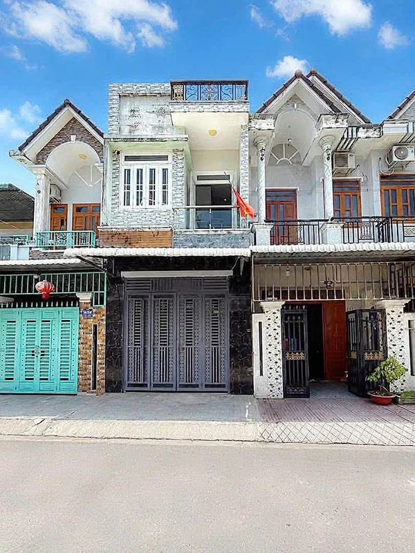 Bán nhà 1 trệt 1 lầu 3PN 60,5m² gần ĐH Quốc gia, Thủ Đức