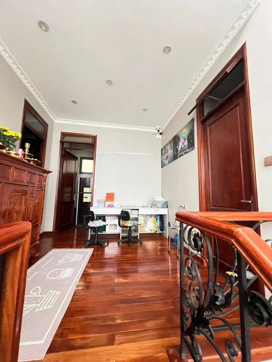 Bán nhà 2 tầng 4 phòng 101m² Đà Lạt 14 tỷ - Ảnh thu nhỏ 4