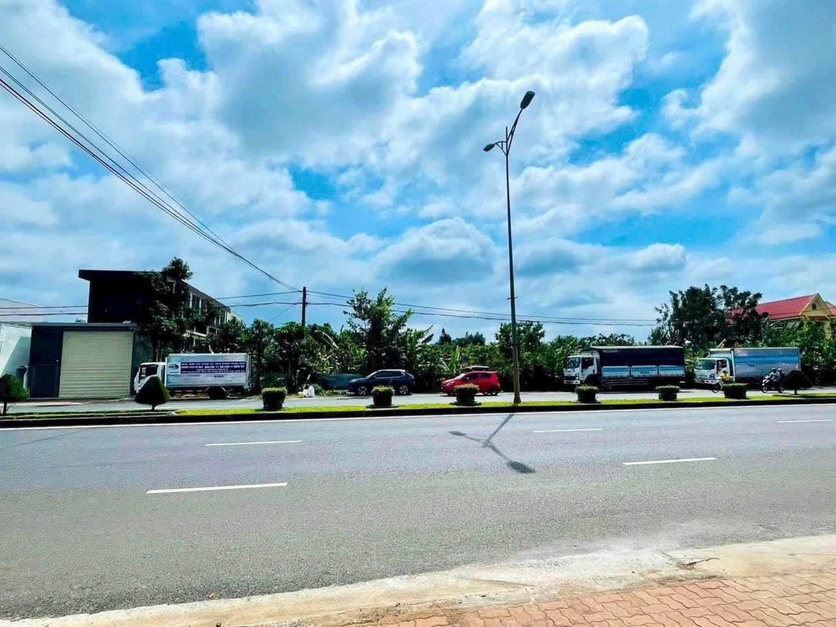 Bán nhà mặt tiền 228m² Nguyễn Văn Linh, Buôn Ma Thuột - Ảnh thu nhỏ 2