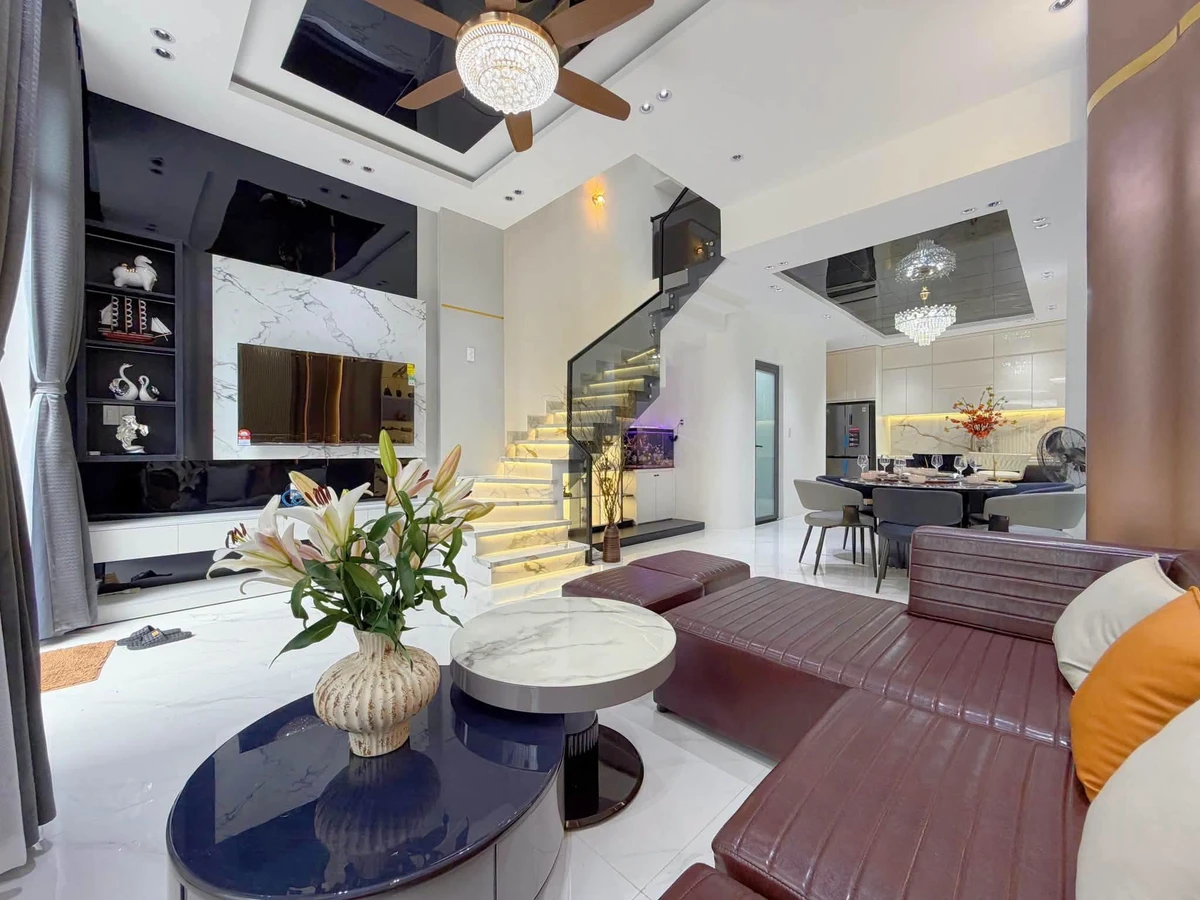 Nhà 3 tầng bán Hoàng Diệu, Đà Nẵng, 180m², 6.45 tỷ - Ảnh thu nhỏ 3