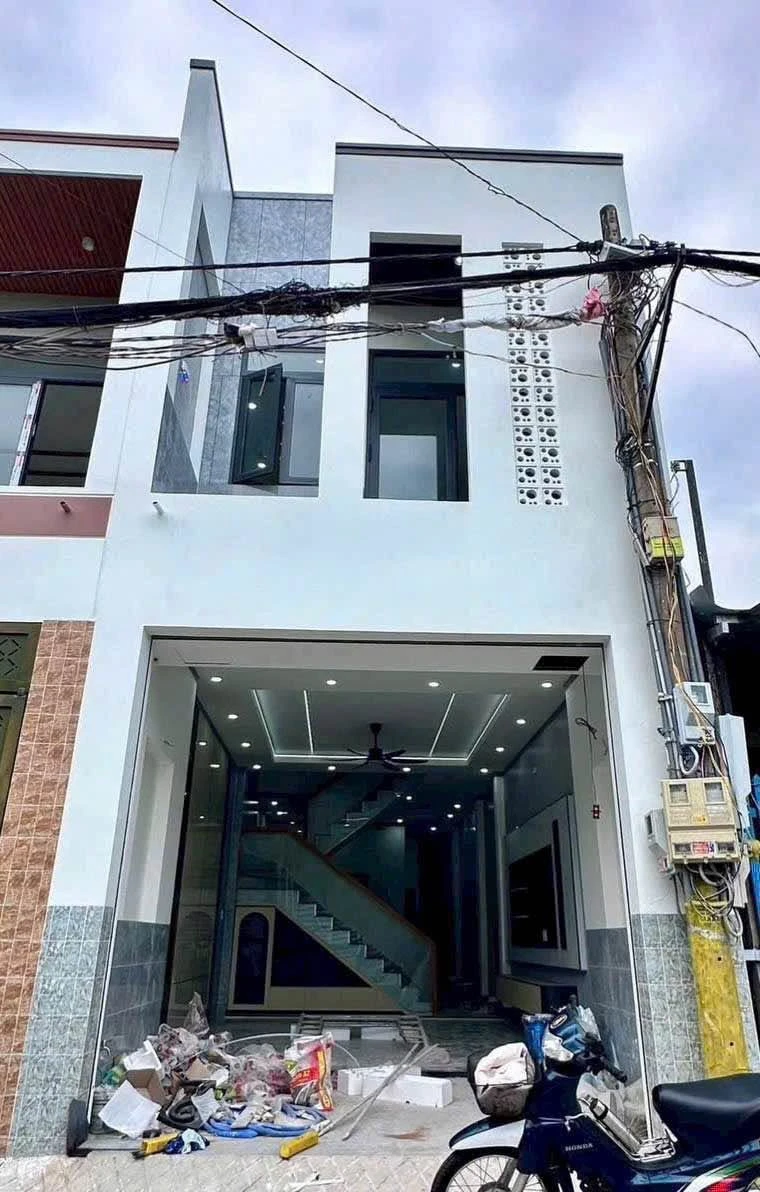 Bán nhà lầu 3PN, 145m² Trảng Dài, gần Hồ Bơi Phương Nam - Ảnh thu nhỏ 2