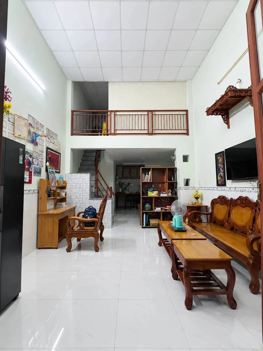 Bán nhà 1 trệt 1 lửng 54m² 2PN gần Vinhomes Grand Park, Long Bình, Quận 9 - Ảnh 1