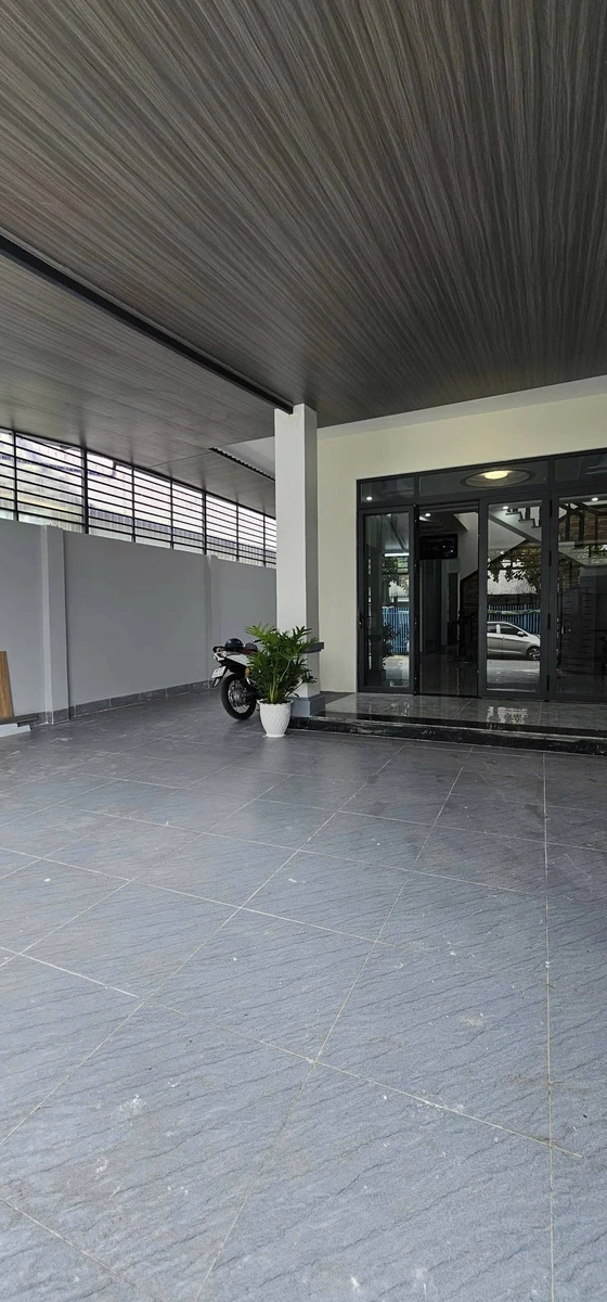 Bán nhà mặt tiền đường Trần Khánh Dư, sát chợ, 8x22m, 1 trệt 1 lầu, 3PN, giá 4,75 tỷ - Ảnh thu nhỏ 5