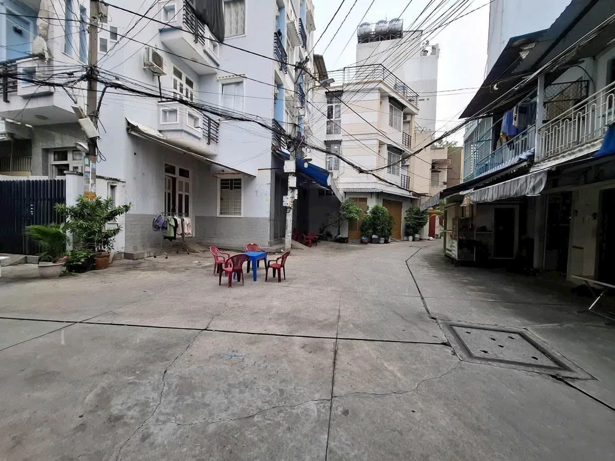 Bán nhà hẻm 6m Thái Phiên Quận 11, 60m2 (5x12), giá 6.8 tỷ - Ảnh 1