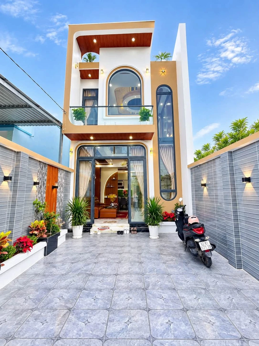 Bán nhà 3 phòng ngủ full nội thất 101m2 Cần Giuộc Long An - Ảnh 1