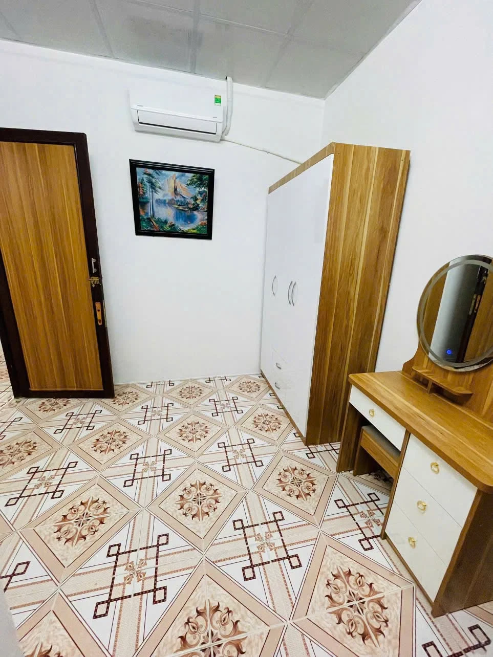 Cho thuê nhà 2 tầng 240m² đường Dương Hiến Quyền, Bắc Nha Trang, giá 24 triệu/tháng - Ảnh 1