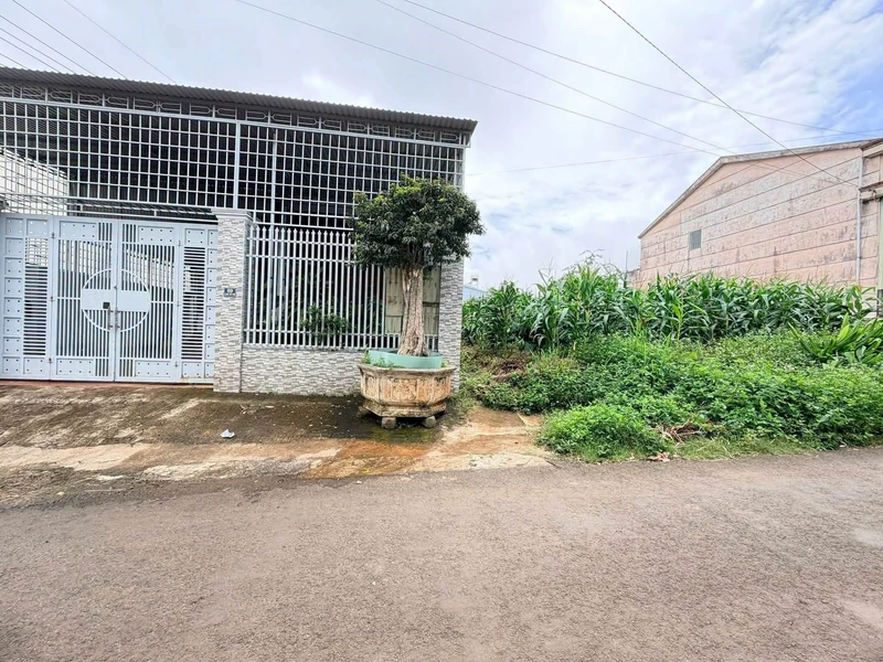 Bán nhà mặt tiền Lương Thế Vinh 50m², 1 tỷ 1
