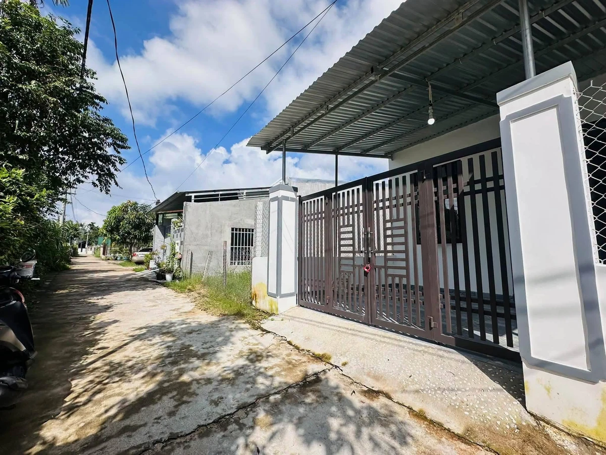 Bán nhà 3PN 109m² Phường Trương Quang Trọng 1 tỷ - Ảnh thu nhỏ 4
