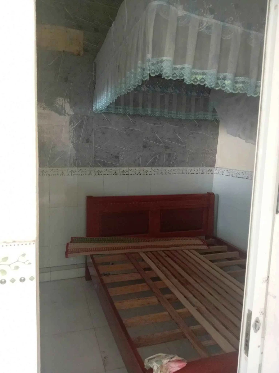 Bán nhà hẻm Lê Hồng Phong 41m² 1PN Quy Nhơn 1 tỷ 300 triệu - Ảnh thu nhỏ 3