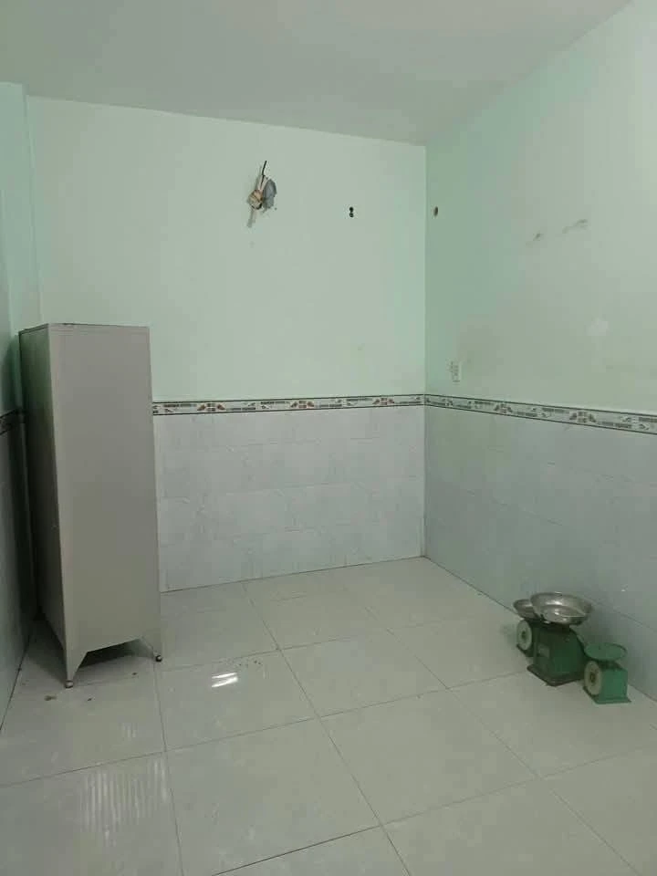 Cho thuê nhà 3PN 100m² Dĩ An 6tr/tháng - Ảnh thu nhỏ 4