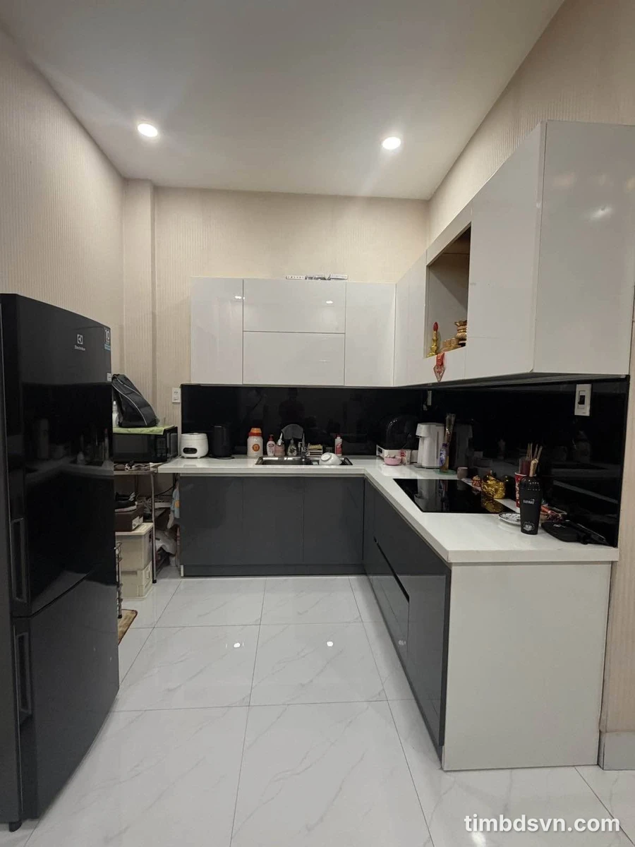 Bán nhà 5 tầng mặt tiền Phạm Kiệt 90m2 gần biển Mỹ Khê - Ảnh 1