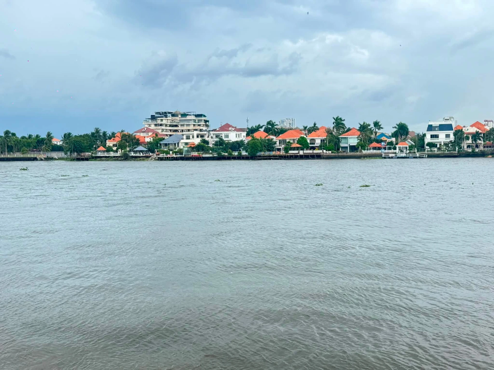 Bán gấp biệt thự view sông khu Vila An Phú Đông Quận 12, 49,9 tỷ - Ảnh 1