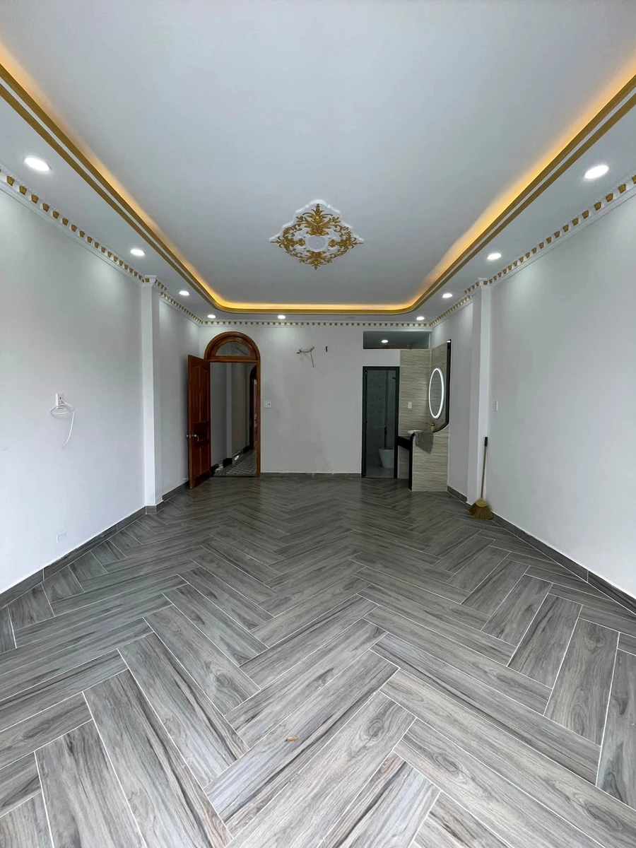Bán nhà mặt tiền Tên Lửa 90m² 5 phòng ngủ Bình Tân - Ảnh thu nhỏ 4