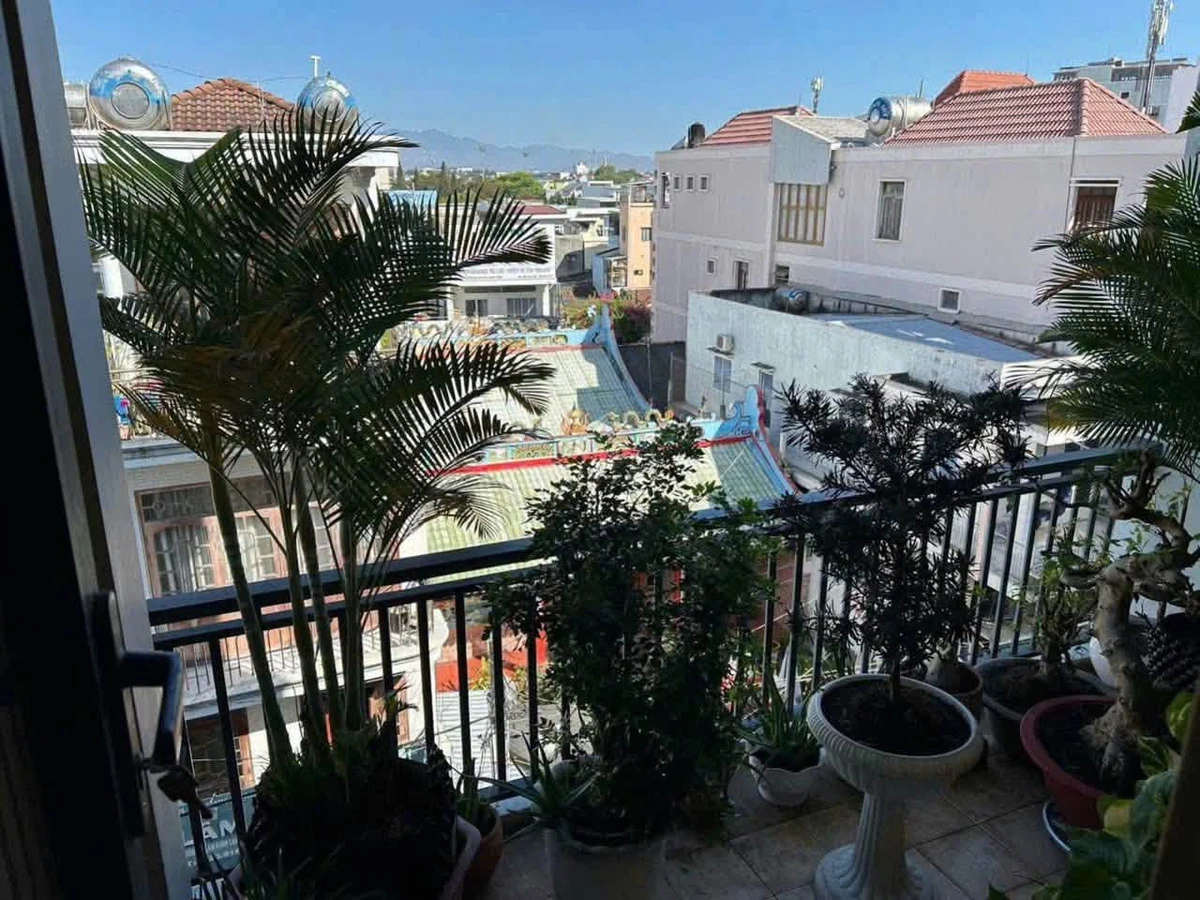 Bán nhà 1 trệt 3 lầu mặt tiền Nguyễn Huệ Phan Thiết 68m² - Ảnh thu nhỏ 3