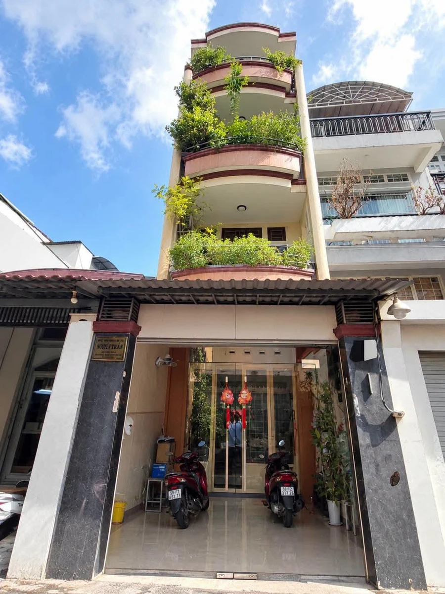 Bán nhà 4 tầng hẻm 4m Phạm Văn Hai, 55m2, giá 10,5 tỷ, Tân Bình - Ảnh 1