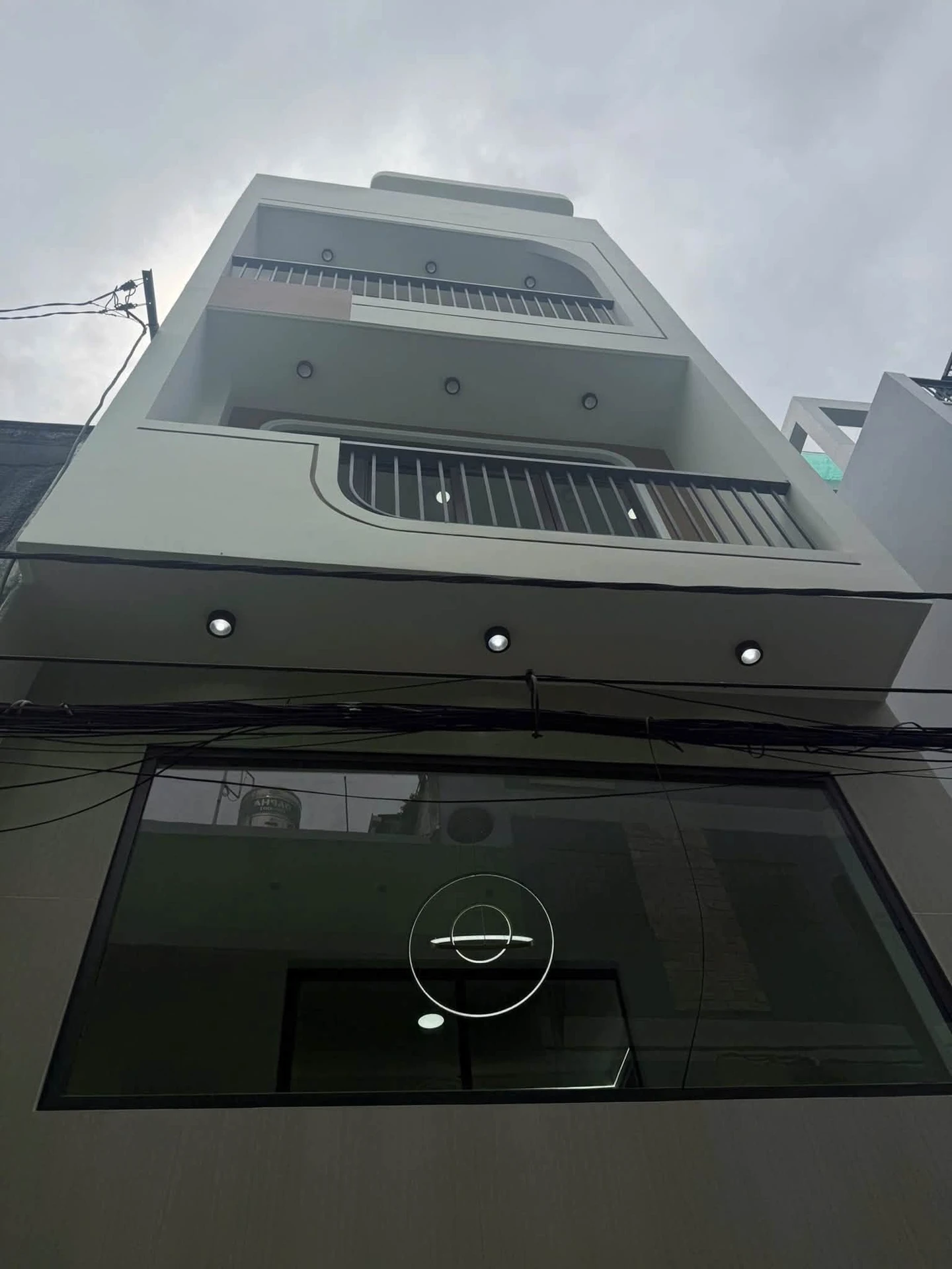 Bán nhà hẻm xe hơi 5 tầng 4x8m, 3PN 4WC đường Lạc Long Quân, Quận 11, giá 6 tỷ - Ảnh 1