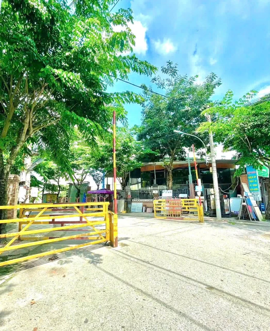 Nhà bán 4 tầng 66.9m² Quận 9 giảm còn 6.5 tỷ - Ảnh thu nhỏ 2