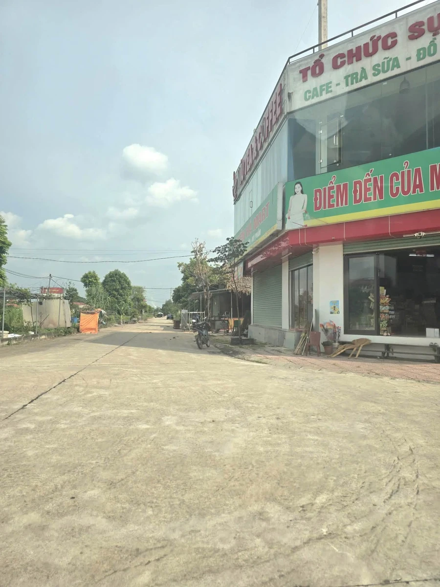 Bán lô đất 140m² mặt tiền 7m Vân Trục, Nhà Bè - Ảnh 1