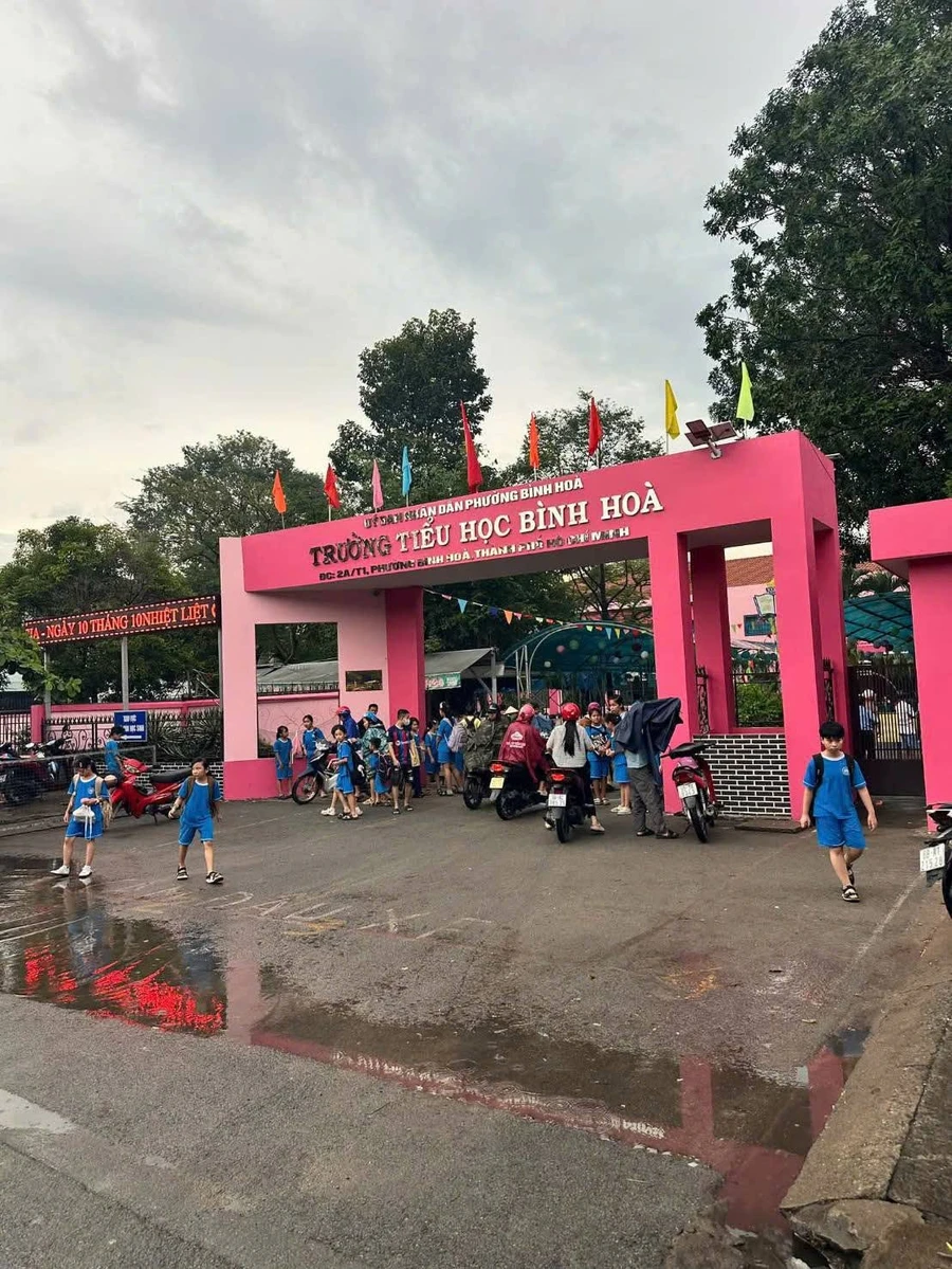 Bán nhà mặt tiền Bình Hòa, Thuận An 288m² 14,8 tỷ - Ảnh thu nhỏ 2