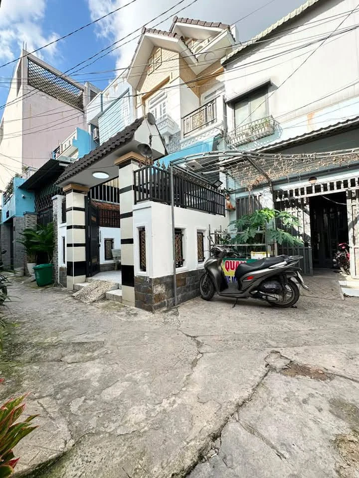Bán nhà 2 tầng 69m2, 2 phòng ngủ, hẻm đường Phạm Văn Chiêu, Gò Vấp - Ảnh thu nhỏ 2