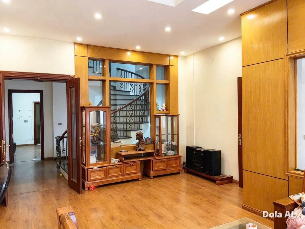 Bán nhà 4 tầng, 90m², mặt tiền Đông Vệ, 5 tỷ, Quận 10 - Ảnh thu nhỏ 4