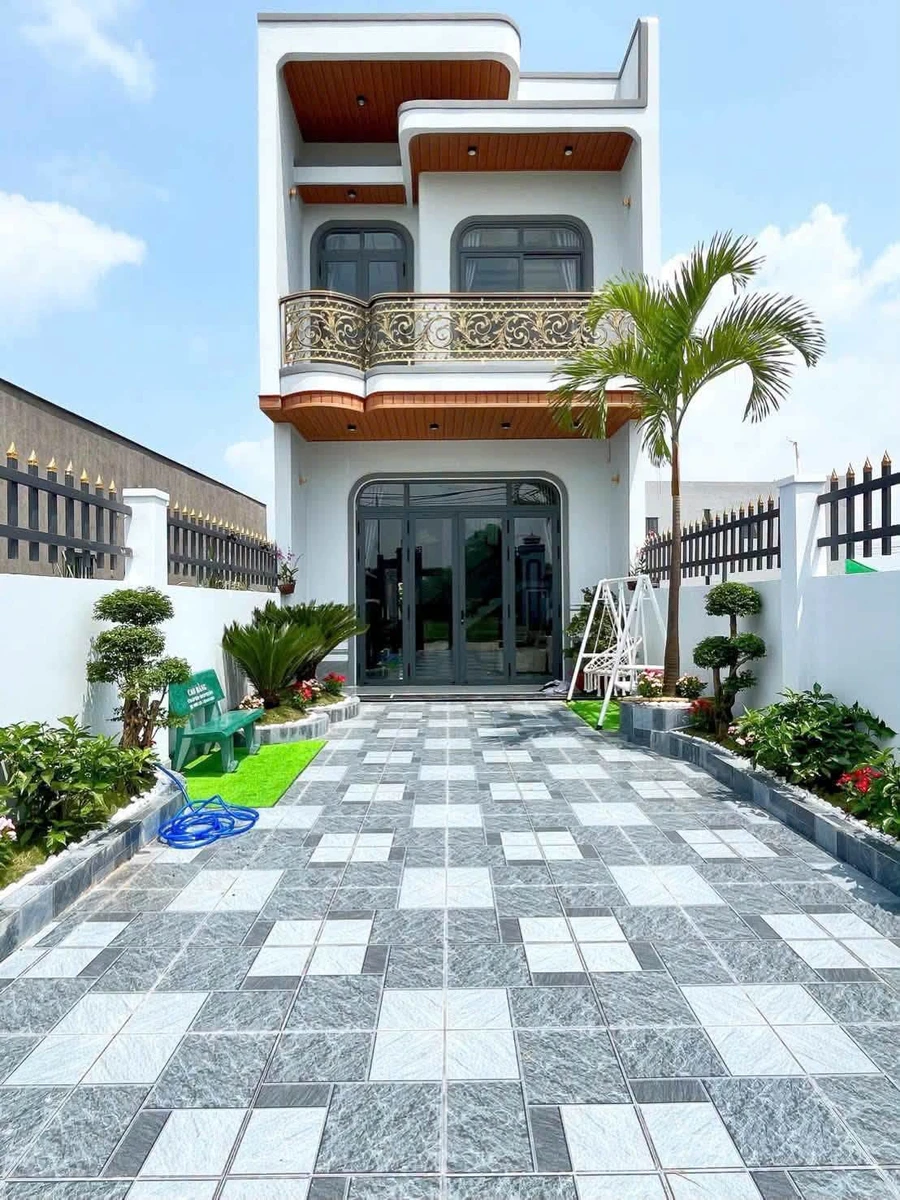Bán nhà 4PN sân vườn rộng 185m² Đức Hòa Long An - Ảnh thu nhỏ 2