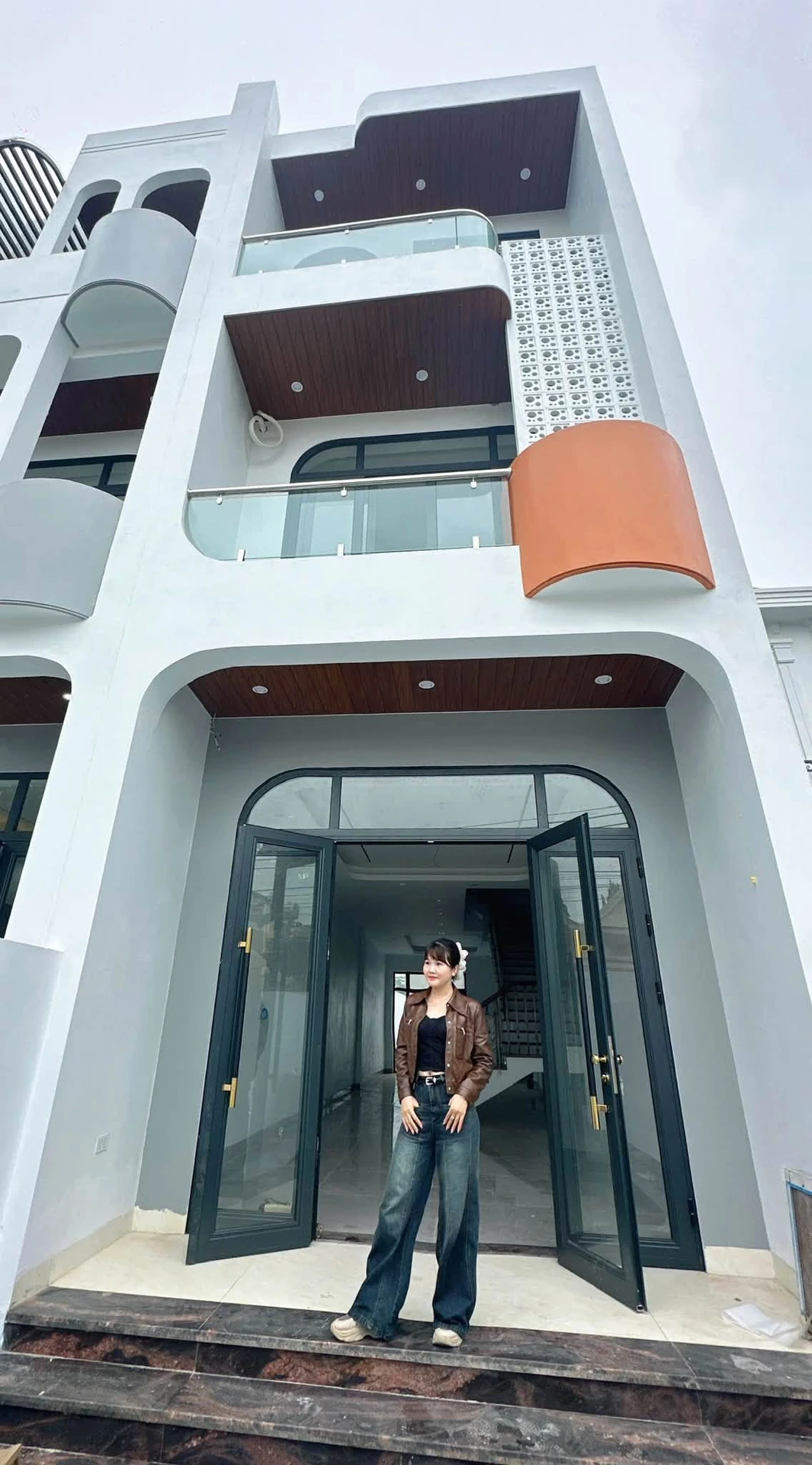 Bán nhà 4 tầng 115m2 Phù Lưu Quảng Thắng gần 4 tỷ - Ảnh 1