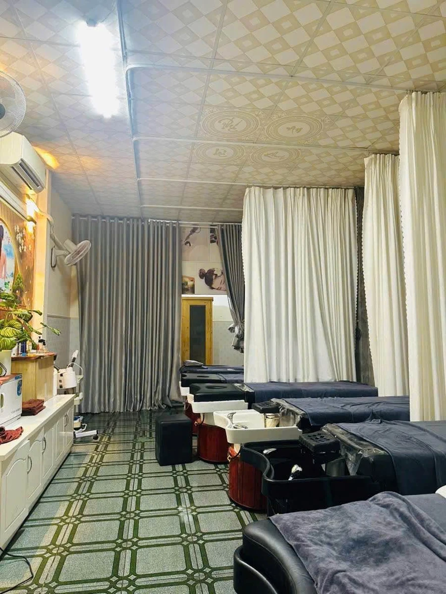 Bán nhà mặt tiền Hà Huy Tập 54m² 3PN, kinh doanh spa - Ảnh thu nhỏ 3