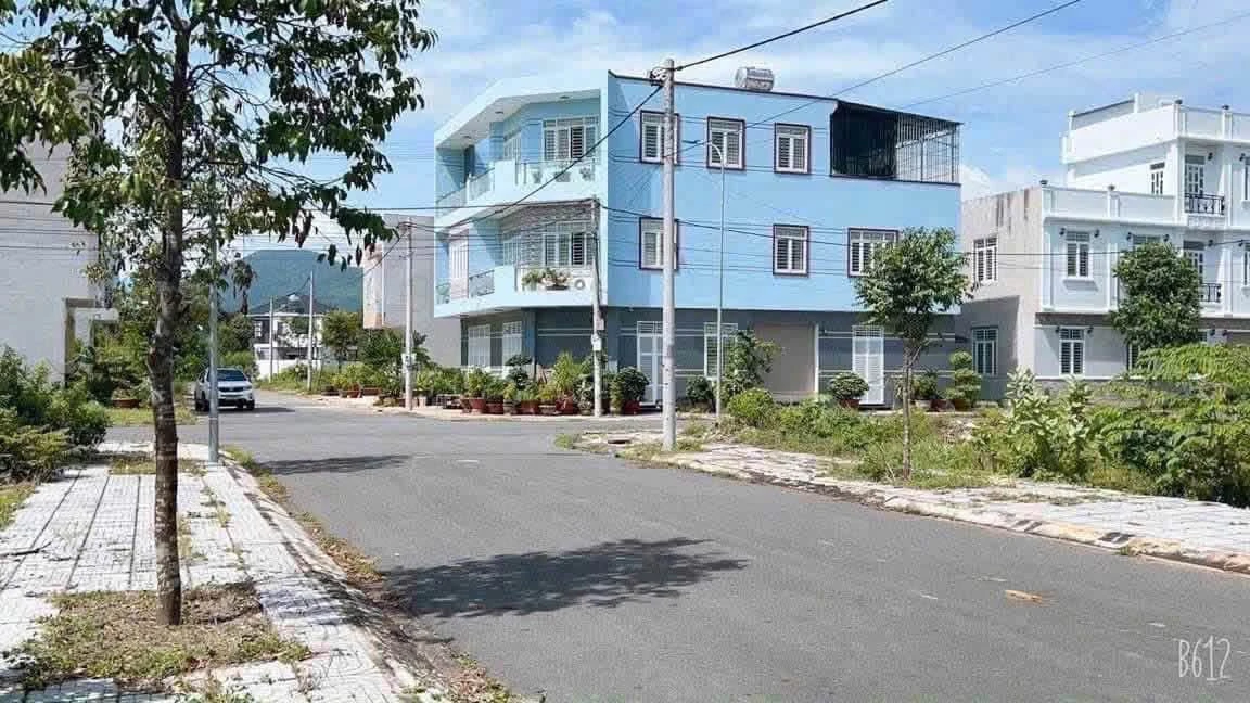 Bán lô đất Gò Cát 8 Bà Rịa 108m² - Ảnh 1