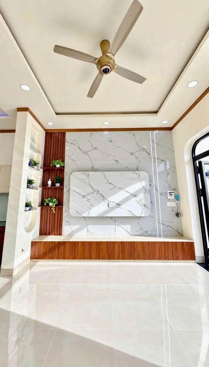 Bán nhà hiện đại 2PN Thủ Dầu Một, Bình Dương, 99m² - Ảnh thu nhỏ 2