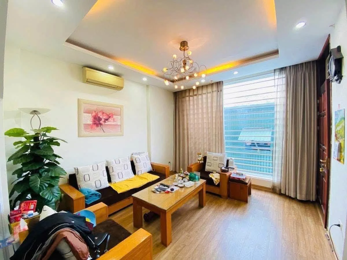 Bán nhà phố 50m² 5 tầng Trần Quốc Hoàn Cầu Giấy 15.9 tỷ - Ảnh thu nhỏ 3